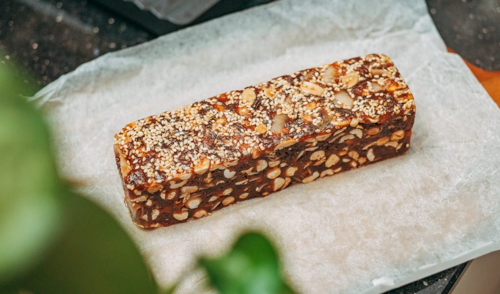 Protein bar before or after workout weight loss